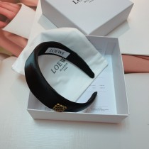 入手困難品！ロエベ ヘアバンド コピー