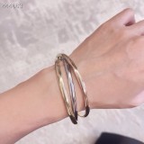 人気急上昇新作 カルティエ ブレスレット コピー