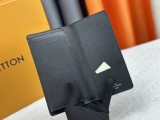 絶対欲しい！ルイヴィトン メンズ 長財布 偽物 M62900