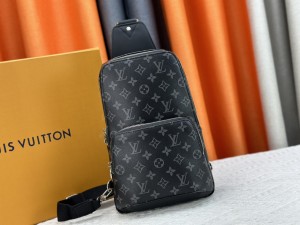 日本未入荷 2024 ルイヴィトン 新作ボディバッグ スーパーコピー