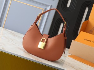 ☆超人気☆ ルイヴィトン レディース ハンドバック スーパーコピー M24990