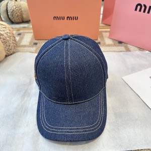 使い勝手良  2026 ミュウミュウ 新作 帽子 キャップ コピー