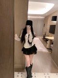 一目惚れ♪ 2026 シャネル 新作 長袖Tシャツ 偽物