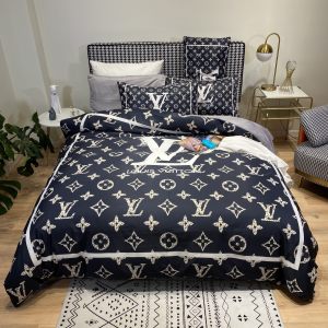 希少♪限定 ルイヴィトン 2026新作 掛け布団カバーセット4点 ダブルサイズ/キングサイズベッド 綿生地ベッドカバー 新居寝具用品