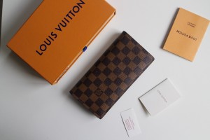 人気No1 ルイヴィトン メンズ 長財布 偽物 M66540