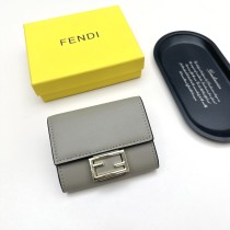 【使い勝手抜群】 フェンディ 男女兼用 折り財布 スーパーコピー 8350