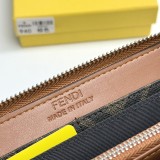 即発送！ フェンディ 男女兼用 長財布 コピー 940