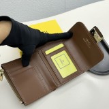 完売前に！ フェンディ 男女兼用 折り財布 スーパーコピー 8013