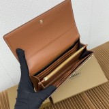 入手困難品！ バーバリー 男女兼用 長財布 スーパーコピー 4141