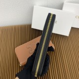 注目アイテム☆ セリーヌ 男女兼用 長財布 偽物 10543