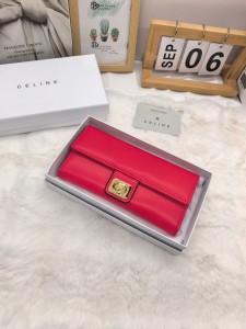 一目惚れ♪ セリーヌ 男女兼用 長財布 偽物 8668