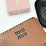 肌触り最高な ミュウミュウ レディース コインパース 偽物 V07