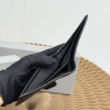 完売必至 バレンシアガ 男女兼用 折り財布 偽物 6017