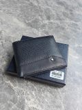 日本未入荷 モンブラン メンズ 折り財布 偽物