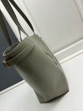 即発送！ セリーヌ レディース トートバッグ 偽物