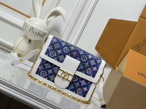 人気急上昇 ルイヴィトン レディース ショルダーバッグ 偽物 M43599
