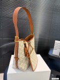 激安価格！ セリーヌ レディース トートバッグ コピー 2色 6066