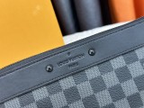 お洒落 ルイヴィトン メンズ クラッチバッグ スーパーコピー M81569