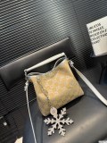 世界中で大人気♪ グッチ レディース バケツバッグ コピー 815118