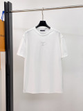 目を惹くカラー 2026 ルイヴィトン 新作 半袖Tシャツ コピー