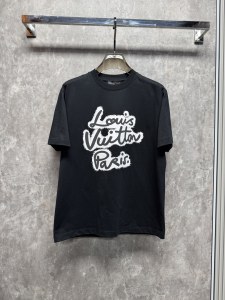 完売必至 ★ 2026 ルイヴィトン 新作 半袖Tシャツ スーパーコピー