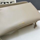 累積売上総額第１位！セリーヌ レディース ショルダーバッグ コピー 1W1803