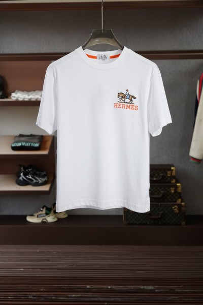 ☆超人気☆ 2026 エルメス 新作 半袖Tシャツ コピー 2色