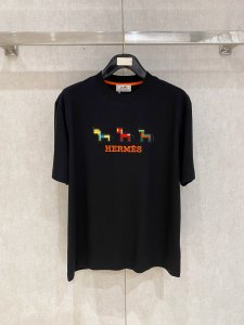 すぐ届く 2026 エルメス 新作 半袖Tシャツ 偽物