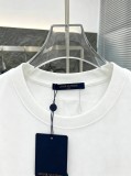 激安価格！2026 ルイヴィトン 新作 半袖Tシャツ 偽物
