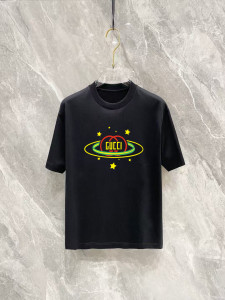 世界中で大人気♪ 2026 グッチ 新作 半袖Tシャツ コピー 2色