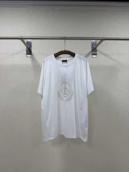 【限定カラー】2026 グッチ 新作 半袖Tシャツ スーパーコピー