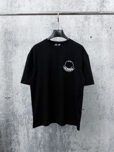 入手困難品！2026 モンクレール 新作 半袖Tシャツ 偽物