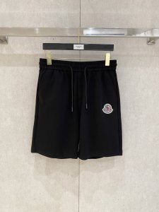 【使い勝手抜群】2026 モンクレール 新作 ショートパンツ コピー