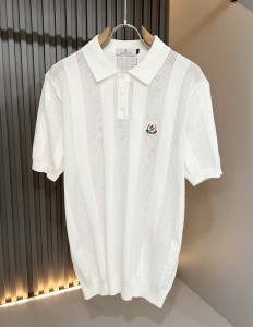 おすすめ 2026 モンクレール 新作 半袖Tシャツ スーパーコピー