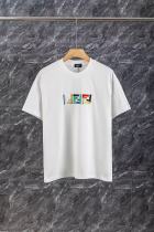 注目度抜群！ 2026 フェンディ 新作 半袖Tシャツ 偽物