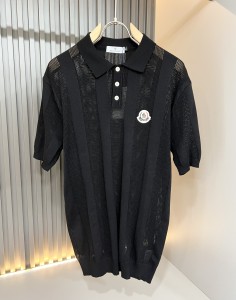 完売必至 2026 モンクレール 新作 半袖Tシャツ コピー