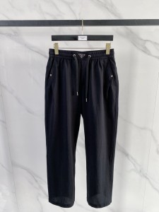 完売必至 ★ 2026 プラダ 新作 カジュアルパンツ 偽物