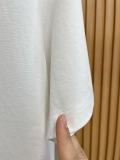 人気急上昇新作 2026 フェンディ 新作 半袖Tシャツ 偽物