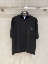 定番人気！2026 プラダ 新作 半袖Tシャツ 偽物