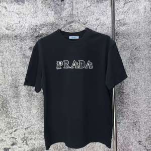 最安値挑戦 2026 プラダ 新作 半袖Tシャツ コピー
