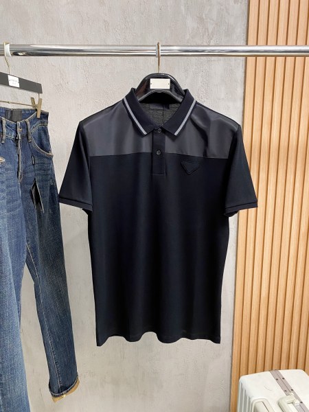 使い勝手良し 2026 プラダ 新作 半袖Tシャツ 偽物