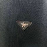 肌触り最高な 2026 プラダ 新作 半袖Tシャツ スーパーコピー