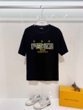 人気急上昇 2026 フェンディ 新作 半袖Tシャツ 偽物