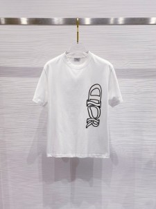 入手困難！2026 ディオール 新作 半袖Tシャツ スーパーコピー