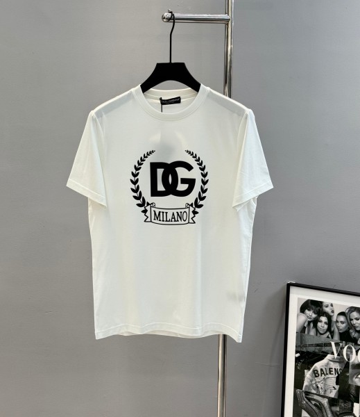 激安価格！2026 ドルチェ&ガッバーナ 新作 半袖Tシャツ コピー