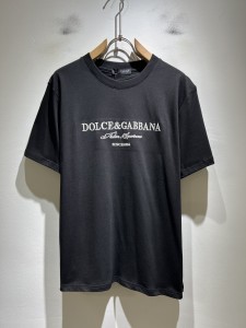 絶対欲しい！ 2026 ドルチェ&ガッバーナ 新作 半袖Tシャツ コピー