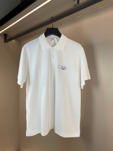 超希少！2026 ディオール 新作 半袖Tシャツ コピー
