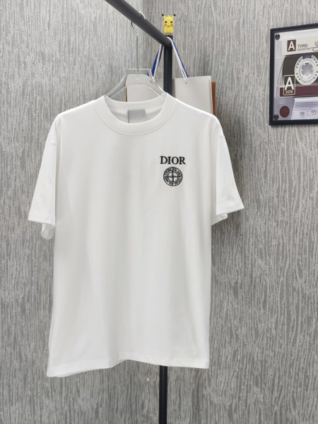 【即発】★ 2026 ディオール 新作 半袖Tシャツ コピー