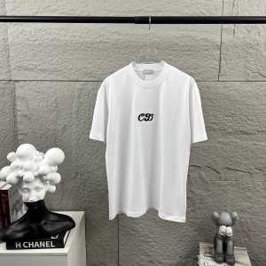 最安値挑戦 2026 ディオール 新作 半袖Tシャツ スーパーコピー