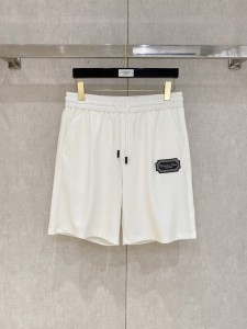 人気急上昇 2026 ディオール 新作 ショートパンツ 偽物